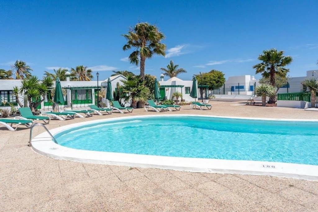 Bandama 14! 2 Bedroom Newly Renovated Bungalow, Los Pocillos, Puerto Del Carmen. Puerto del Carmen  Exterior foto